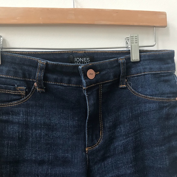 Stretchy Skinny Jeans. Super versatile and cute - Picture 2 of 3